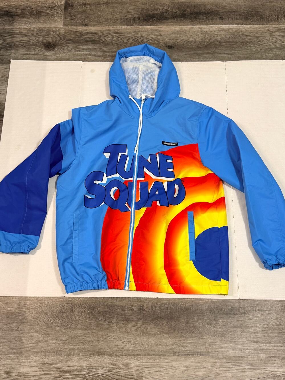 Members Only Looney Tunes Tune Squad Windbreaker Jacket Large Hooded Blue
